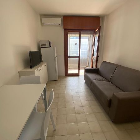 Solemare Federica Apartment Lignano Sabbiadoro Exterior foto